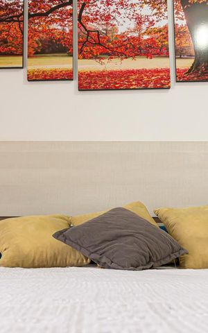 Casa de condomínio à venda com 96m², 3 quartos e 2 vagas Casa de condomínio à venda com 96m², 3 quartos e 2 vagasSuíte 2