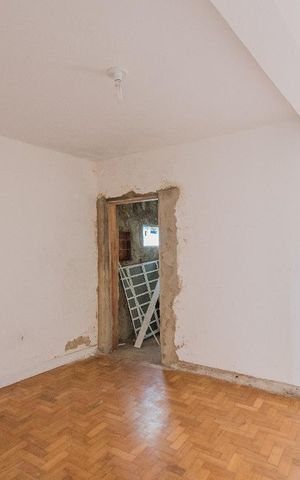 Casa à venda com 196m², 2 quartos e sem vagaSala 2