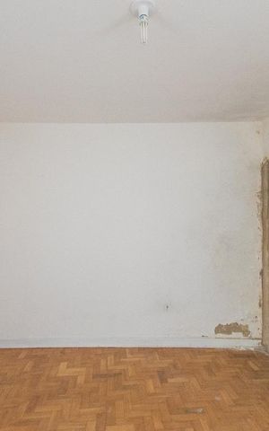 Casa à venda com 196m², 2 quartos e sem vagaSala 2