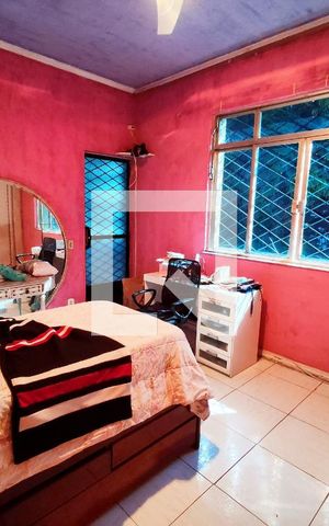 Casa de condomínio à venda com 270m², 5 quartos e 2 vagas Casa de condomínio à venda com 270m², 5 quartos e 2 vagasSuíte - 2º and