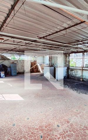 Casa de condomínio à venda com 270m², 5 quartos e 2 vagas Casa de condomínio à venda com 270m², 5 quartos e 2 vagasTerraço - 3º and