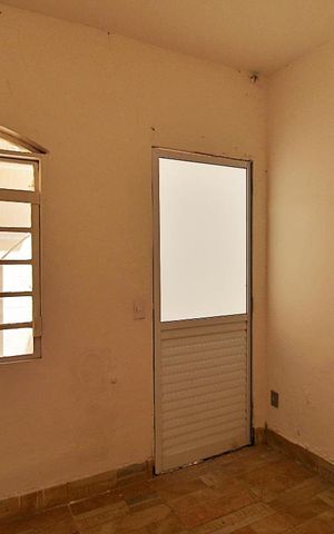 Casa à venda com 230m², 3 quartos e 2 vagasQuarto de Serviço