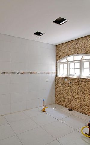 Casa à venda com 230m², 3 quartos e 2 vagasCozinha