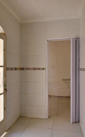 Casa à venda com 230m², 3 quartos e 2 vagasÁrea de Serviço