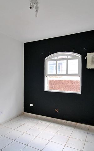 Casa à venda com 230m², 3 quartos e 2 vagasSuíte 1