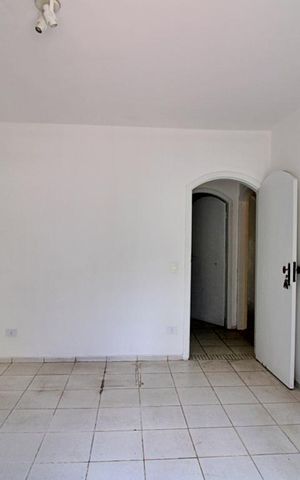 Casa à venda com 230m², 3 quartos e 2 vagasQuarto