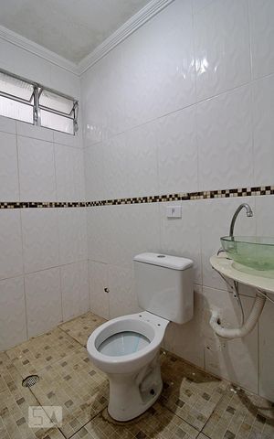 Casa à venda com 230m², 3 quartos e 2 vagasBanheiro da Suíte 1