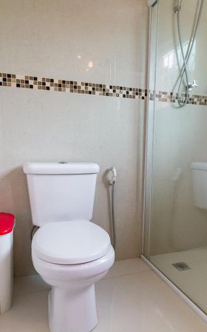 Casa à venda com 310m², 3 quartos e 2 vagas Casa à venda com 310m², 3 quartos e 2 vagasBanheiro do Quarto 1