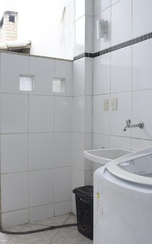Casa à venda com 160m², 3 quartos e 1 vagaÁrea de Serviço
