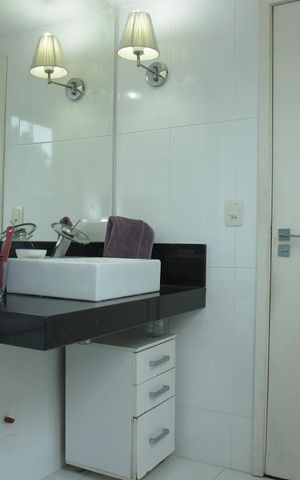 Casa à venda com 160m², 3 quartos e 1 vagaBanheiro Social 