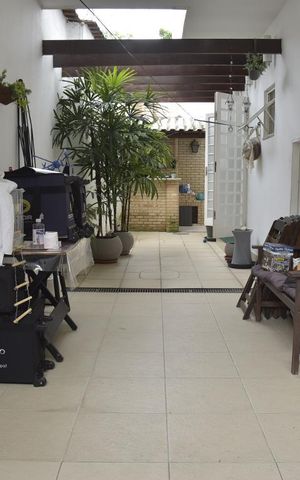 Casa à venda com 160m², 3 quartos e 1 vagaQuintal