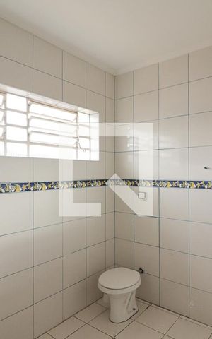 Casa à venda com 130m², 3 quartos e 2 vagasBanheiro Social