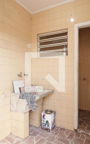 Casa à venda com 130m², 3 quartos e 2 vagasÁrea de Serviço