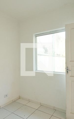 Casa à venda com 130m², 3 quartos e 2 vagasQuarto de Serviço