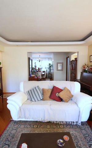 Apartamento à venda com 150m², 3 quartos e 2 vagasSala