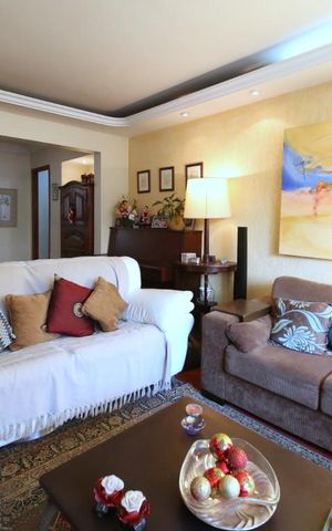 Apartamento à venda com 150m², 3 quartos e 2 vagasSala