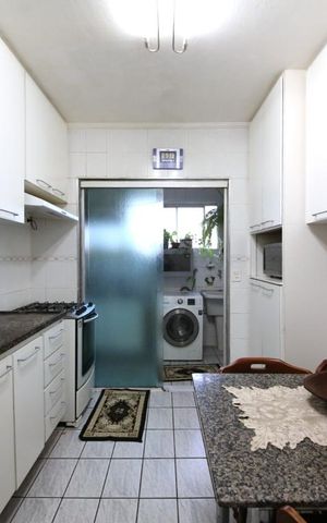 Apartamento à venda com 150m², 3 quartos e 2 vagasCozinha