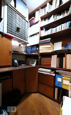 Apartamento à venda com 150m², 3 quartos e 2 vagasDepósito