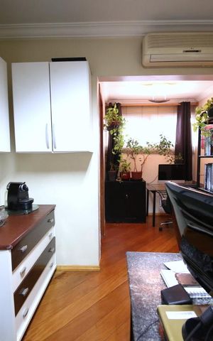 Apartamento à venda com 150m², 3 quartos e 2 vagasEscritório