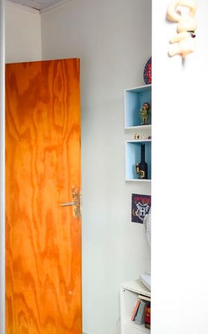 Casa à venda com 249m², 3 quartos e 3 vagas Casa à venda com 249m², 3 quartos e 3 vagasCasa Fundos Quarto 2 Armario