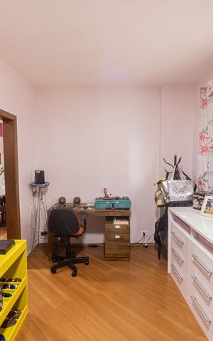Apartamento à venda com 91m², 2 quartos e sem vagaQuarto 2