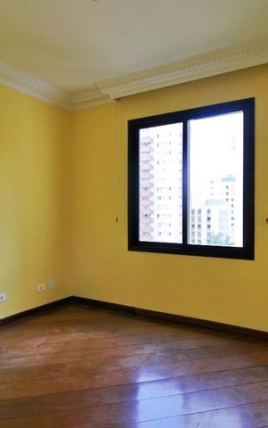 Apartamento à venda com 240m², 3 quartos e 3 vagasSala