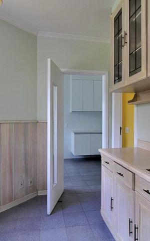 Apartamento à venda com 240m², 3 quartos e 3 vagasCopa