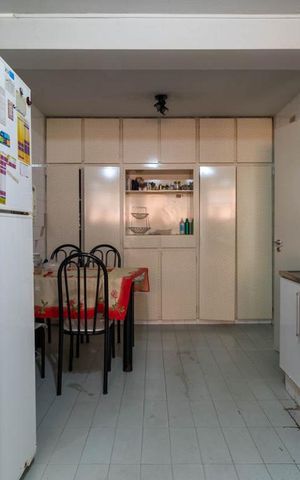 Apartamento à venda com 226m², 3 quartos e sem vaga Apartamento à venda com 226m², 3 quartos e sem vagaCozinha
