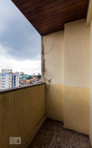 Apartamento para alugar com 100m², 2 quartos e 1 vagavaranda
