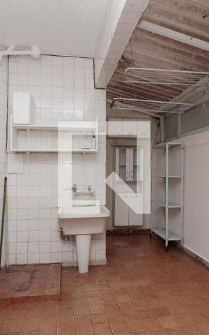 Apartamento à venda com 140m², 3 quartos e sem vagaÁrea de Serviço