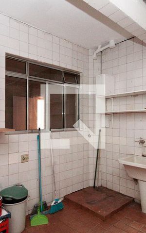Apartamento à venda com 140m², 3 quartos e sem vagaÁrea de Serviço
