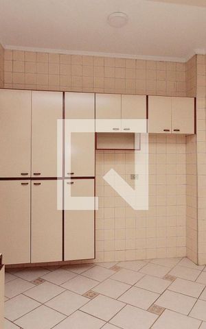 Apartamento à venda com 140m², 3 quartos e sem vagaCozinha
