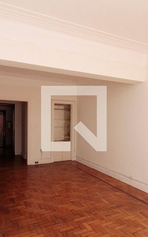 Apartamento à venda com 140m², 3 quartos e sem vagaSala