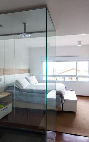 Casa à venda com 450m², 5 quartos e 4 vagasBanheiro da Suite 2