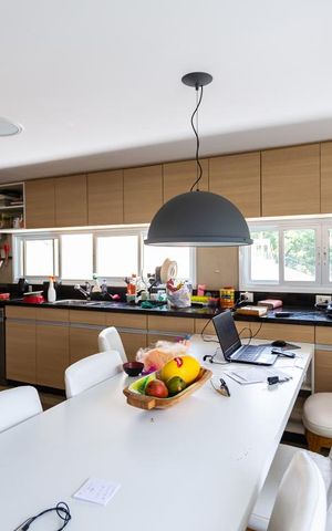 Casa à venda com 450m², 5 quartos e 4 vagasCozinha