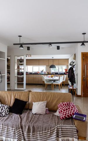 Casa à venda com 450m², 5 quartos e 4 vagasSala