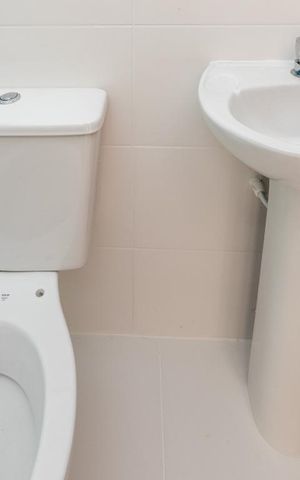 Apartamento para alugar com 42m², 2 quartos e sem vaga Apartamento para alugar com 42m², 2 quartos e sem vagaBanheiro