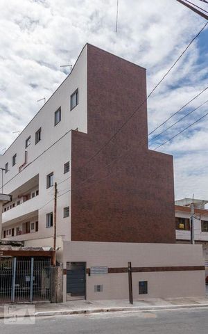 Apartamento para alugar com 42m², 2 quartos e sem vaga Apartamento para alugar com 42m², 2 quartos e sem vagaFachada