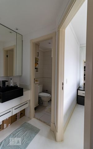 Apartamento à venda com 49m², 1 quarto e 1 vaga Apartamento à venda com 49m², 1 quarto e 1 vagaCorredor para o quarto