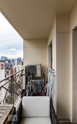 Apartamento à venda com 49m², 1 quarto e 1 vaga Apartamento à venda com 49m², 1 quarto e 1 vagaVaranda