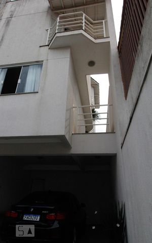 Casa à venda com 261m², 3 quartos e 4 vagasFachada