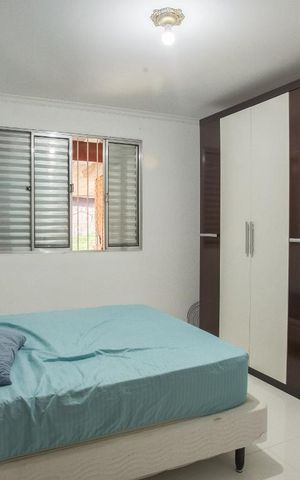 Casa à venda com 80m², 2 quartos e 1 vagaQuarto