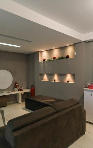 Casa à venda com 320m², 7 quartos e 2 vagas Casa à venda com 320m², 7 quartos e 2 vagasSala