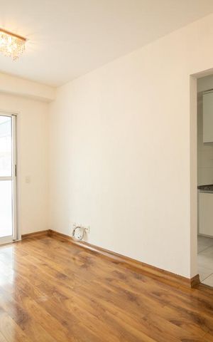 Apartamento à venda com 58m², 2 quartos e 1 vaga Apartamento à venda com 58m², 2 quartos e 1 vagaSala