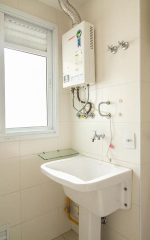 Apartamento à venda com 58m², 2 quartos e 1 vaga Apartamento à venda com 58m², 2 quartos e 1 vagaÁrea de Serviço