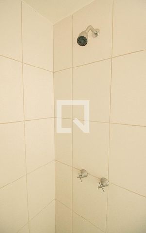 Apartamento para alugar com 36m², 1 quarto e 1 vaga Apartamento para alugar com 36m², 1 quarto e 1 vagaBanheiro