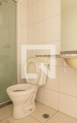Apartamento para alugar com 36m², 1 quarto e 1 vaga Apartamento para alugar com 36m², 1 quarto e 1 vagaBanheiro
