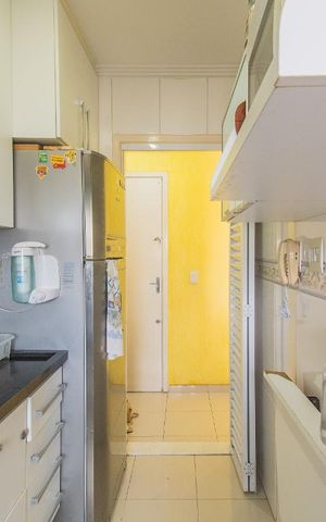 Apartamento à venda com 57m², 2 quartos e 1 vagaCozinha