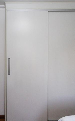 Apartamento à venda com 136m², 3 quartos e 3 vagas Apartamento à venda com 136m², 3 quartos e 3 vagasQuarto 02