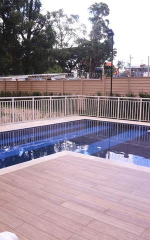 Apartamento à venda com 41m², 2 quartos e sem vagaÁrea comum - Piscina